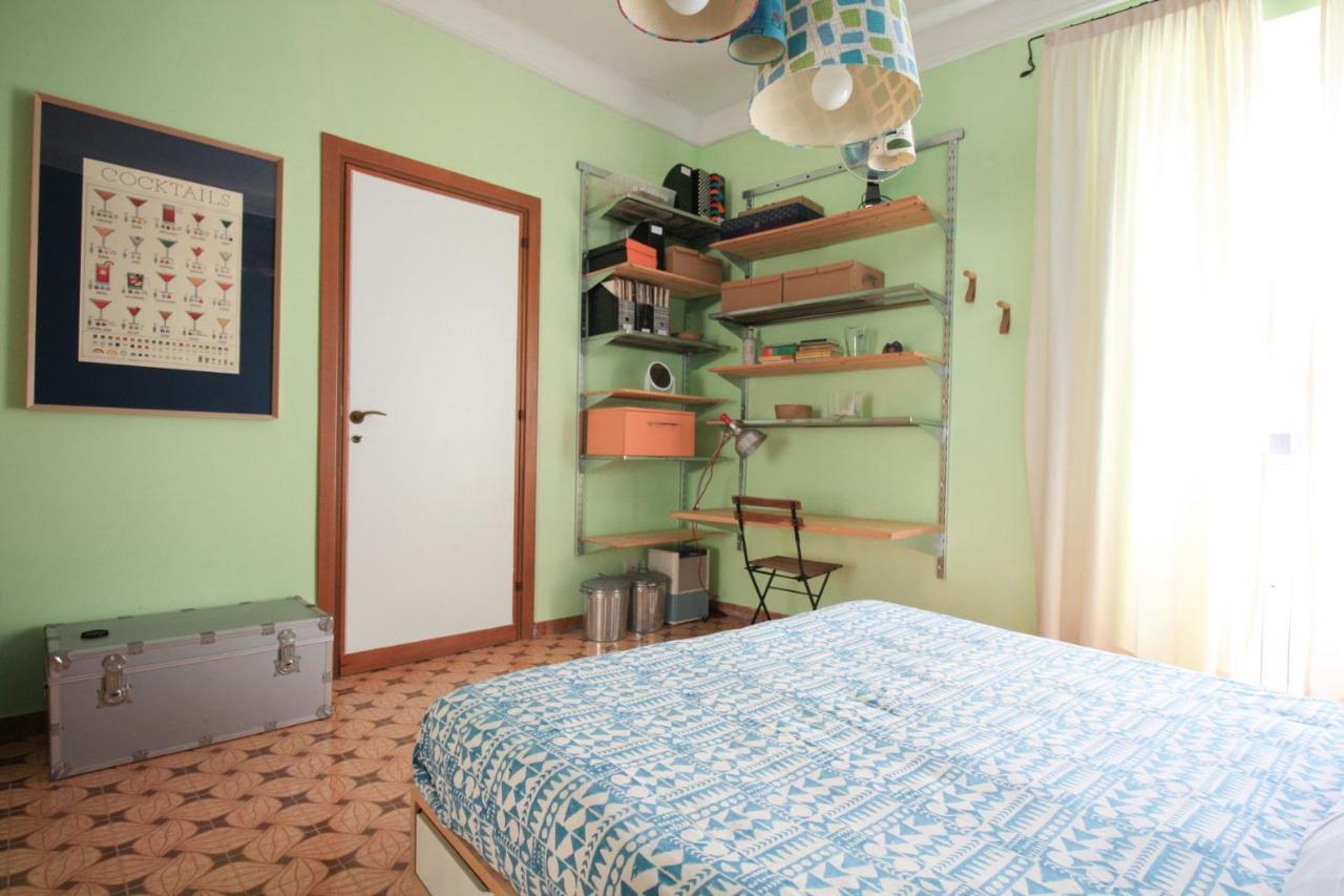 Diara, La Casa A Colori Con Terrazzo Apartment เวอนาซซา ภายนอก รูปภาพ